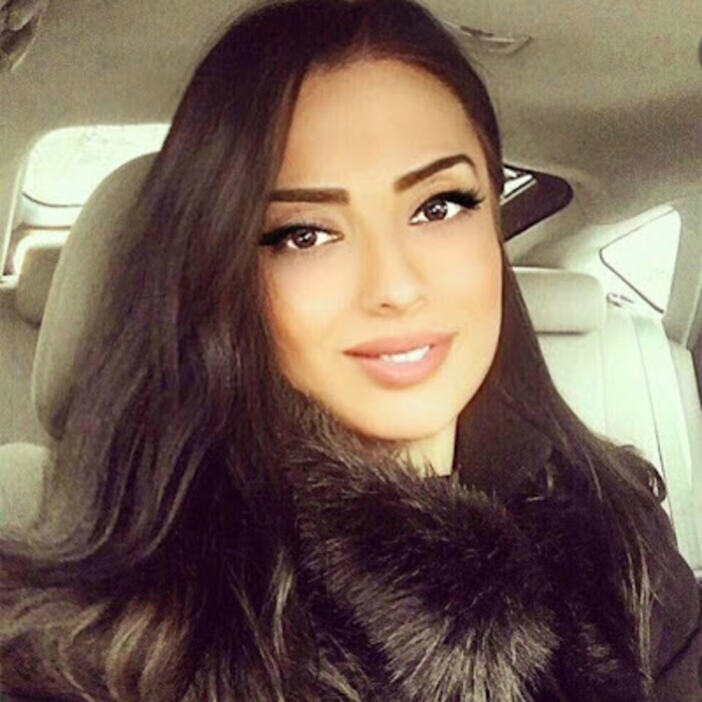 Meet your Posher, Teona
